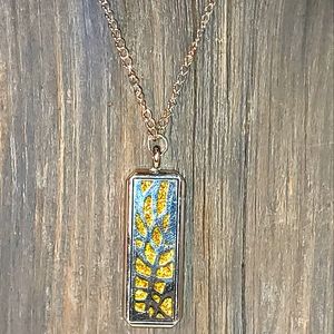 NEW Essential Oil SS Diffuser Locket Necklace